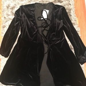 Beautiful brand new dress , never used before!